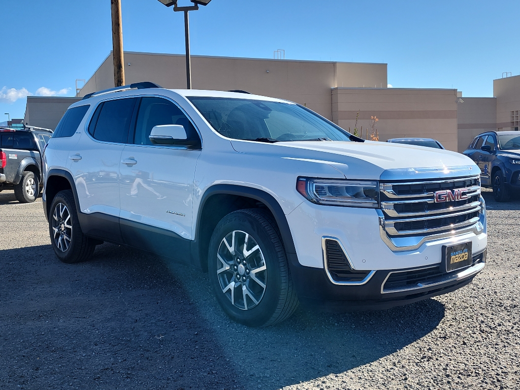 2021 Gmc Acadia SLE photo 3