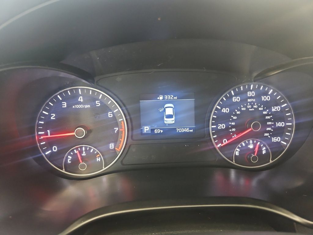 2019 Kia Optima S photo 10