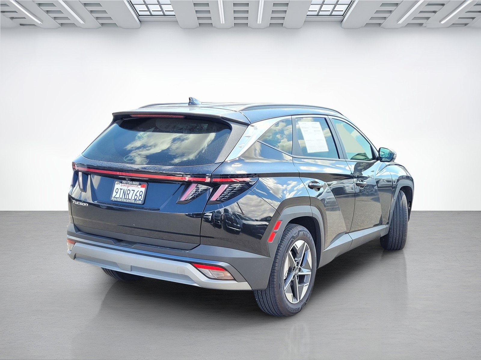 2025 Hyundai Tucson SEL Convenience photo 2