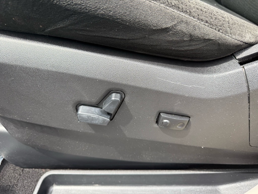 2016 Dodge Grand Caravan SXT photo 18