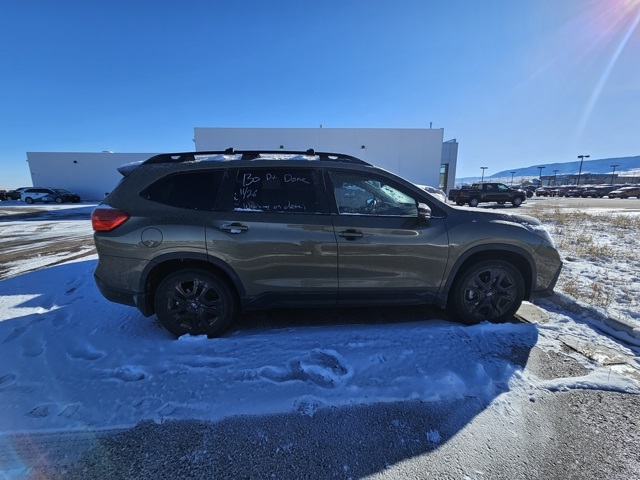 2023 Subaru Ascent Onyx Edition photo 2