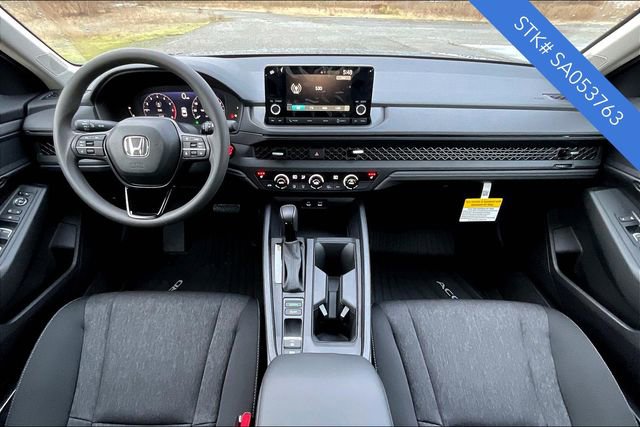 2025 Honda Accord SE photo 3