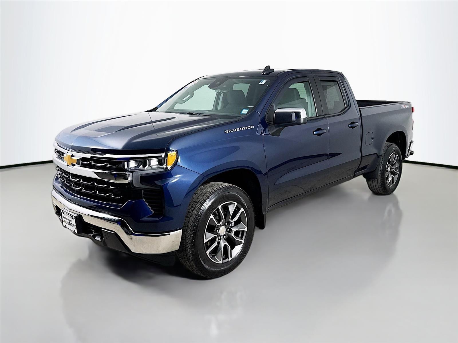 2022 Chevrolet Silverado 1500 LT photo 4