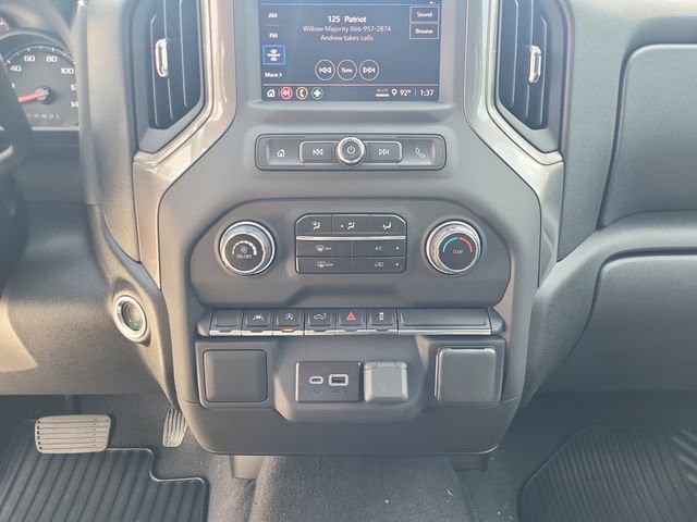 2026 Chevrolet Silverado 1500 Custom photo 13