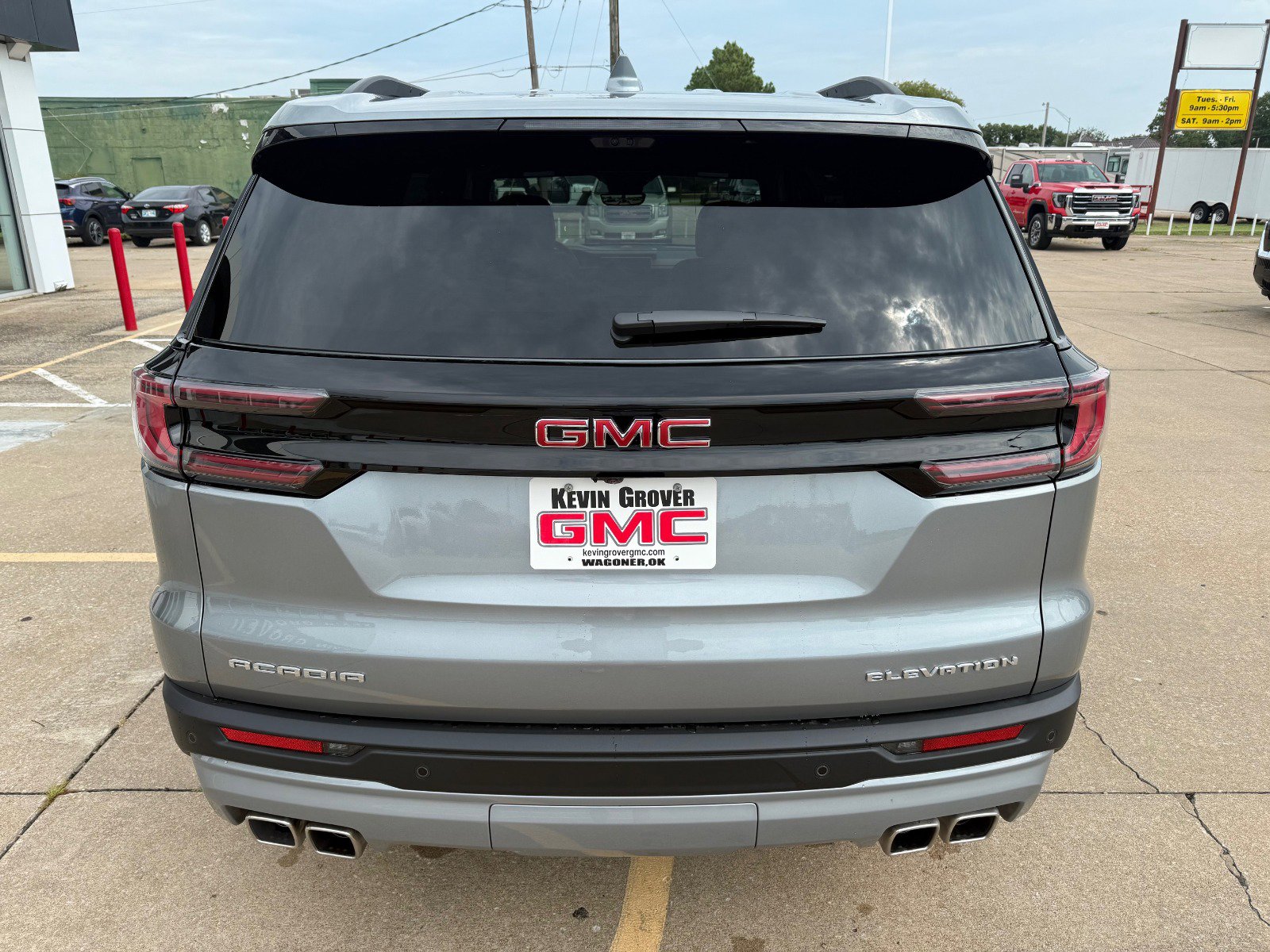 2026 Gmc Acadia Elevation photo 4