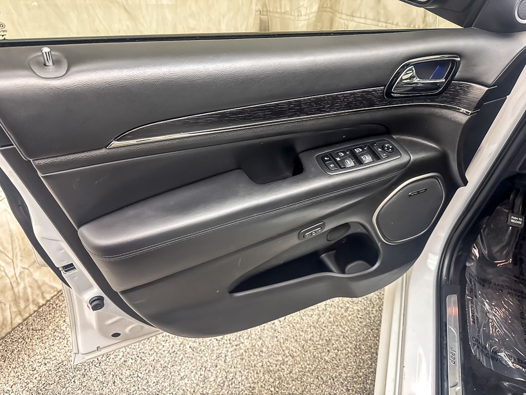 2020 JEEP GRAND CHEROKEE - Image 23