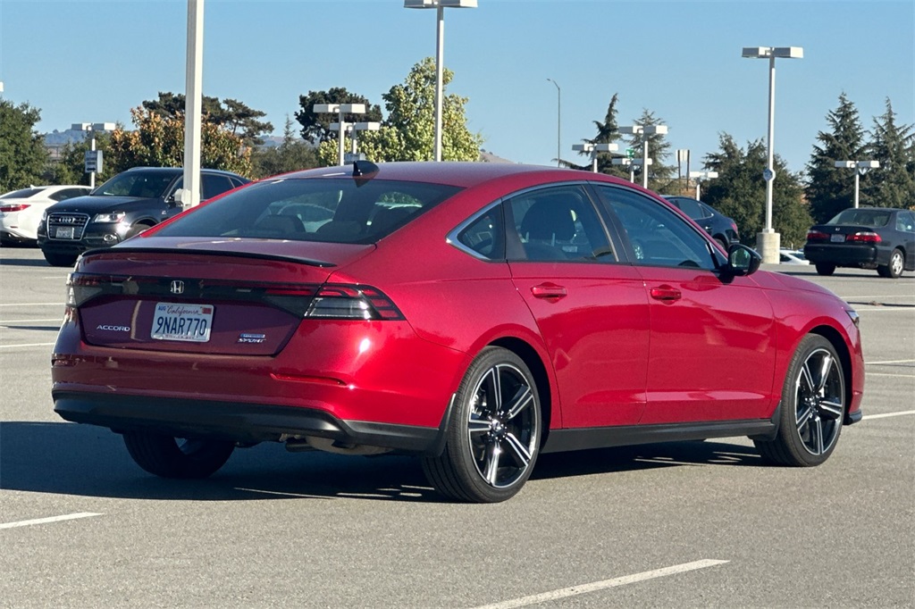 2024 Honda Accord Hybrid Sport photo 4