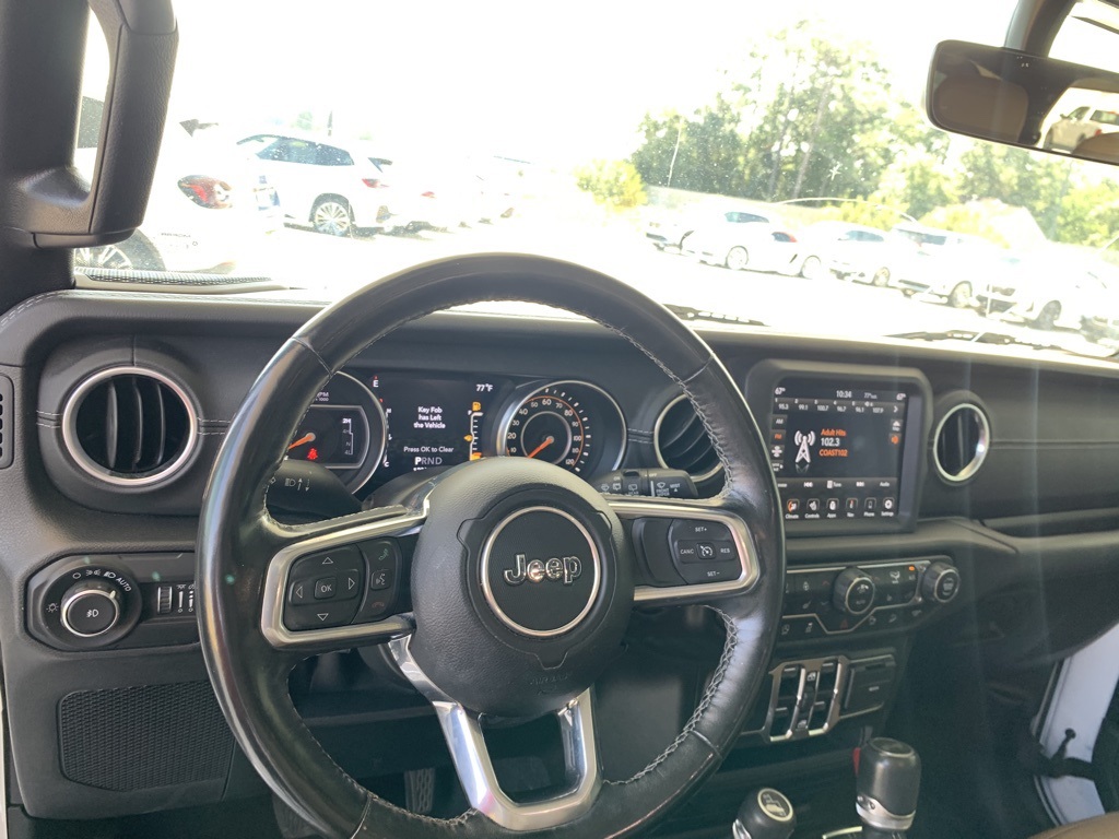 2020 Jeep Wrangler Unlimited Sahara photo 12