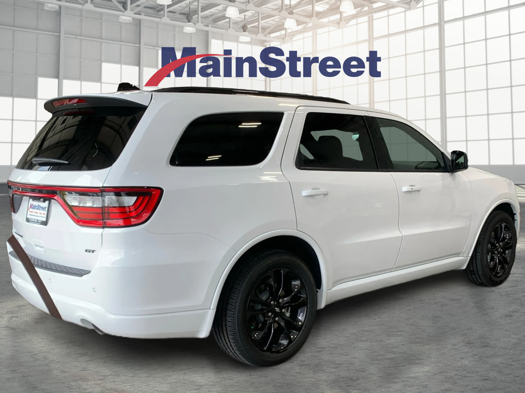 2025 Dodge Durango GT photo 4