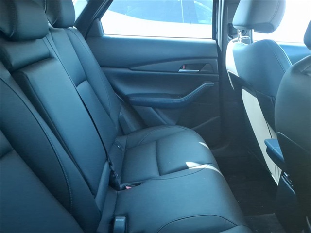2021 Mazda CX-30 Select photo 4