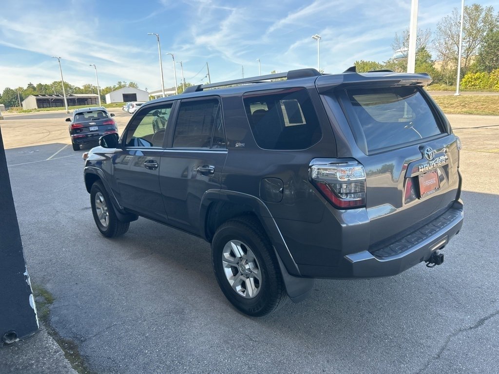 2023 Toyota 4Runner SR5 Premium photo 5
