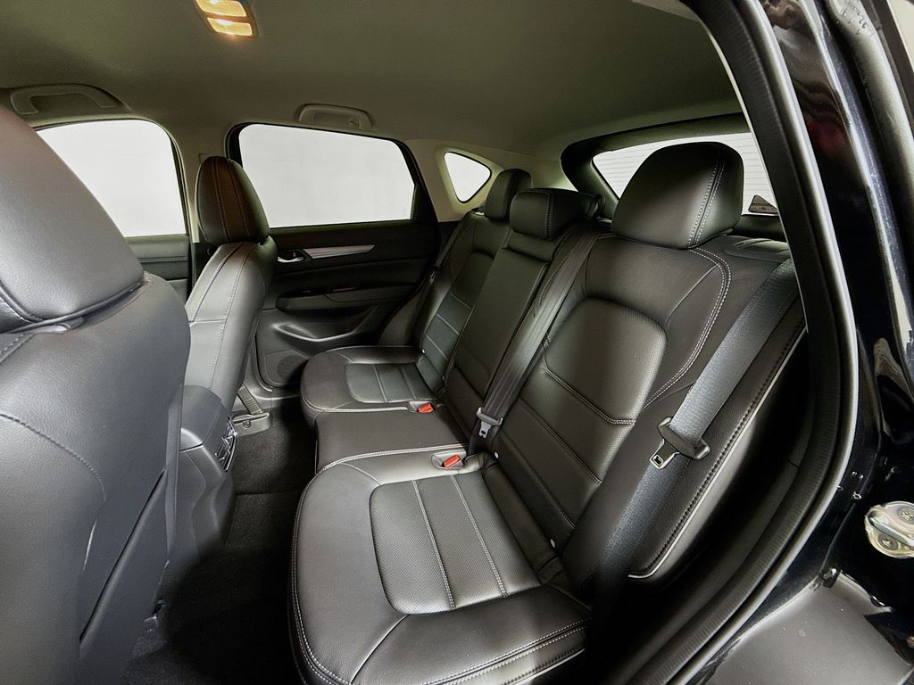 2025 Mazda CX-5 2.5 S Preferred photo 23