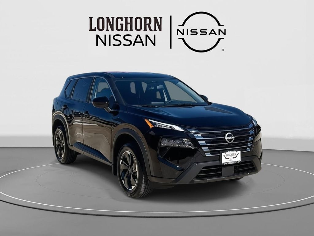 2026 Nissan Rogue SV's photo