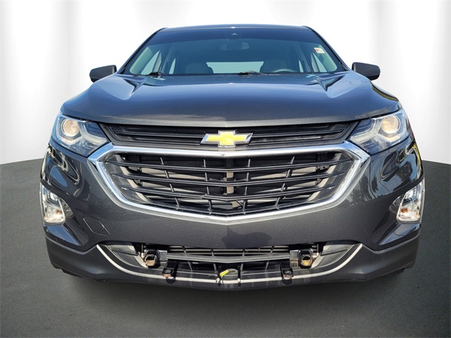 2020 Chevrolet Equinox LS photo 2