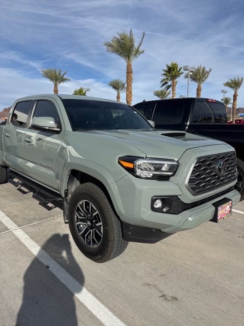 2023 Toyota Tacoma TRD Sport's photo