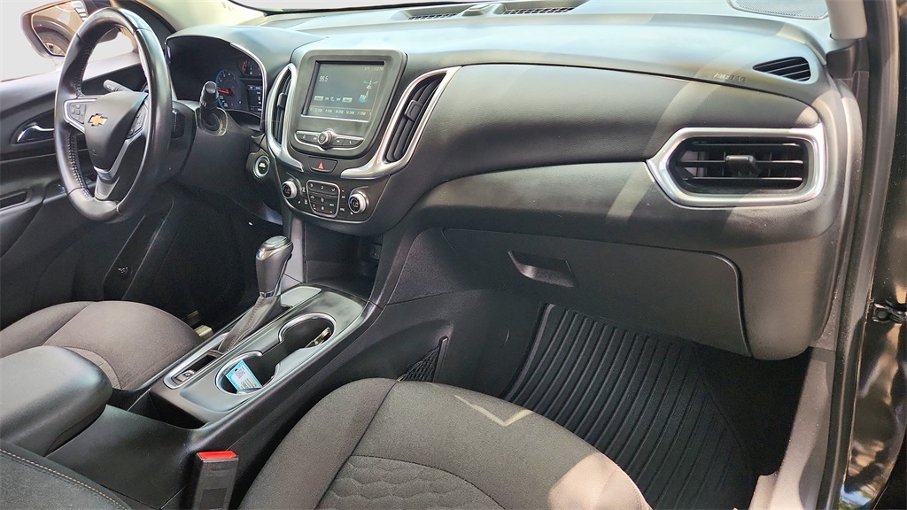 2022 Chevrolet Equinox LT photo 33