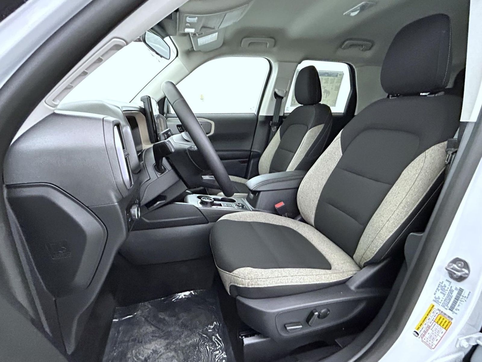 2025 Ford Bronco Sport Big Bend photo 8