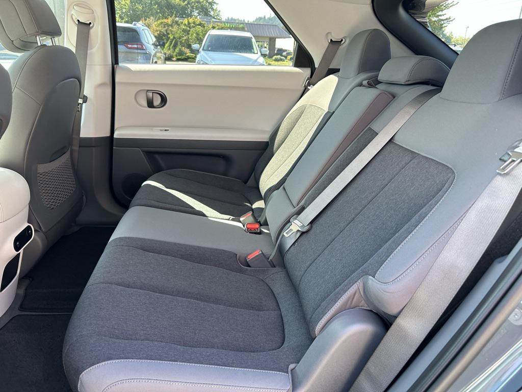 2025 Hyundai Ioniq 5 SE photo 24