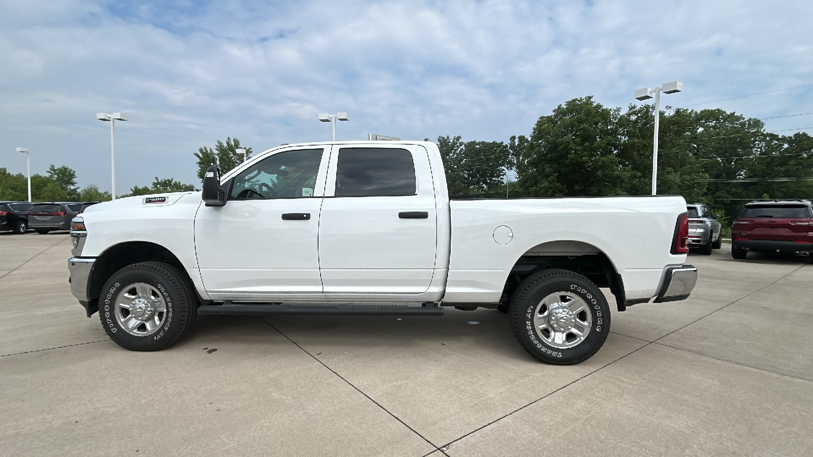 2025 Ram 2500 Tradesman photo 6