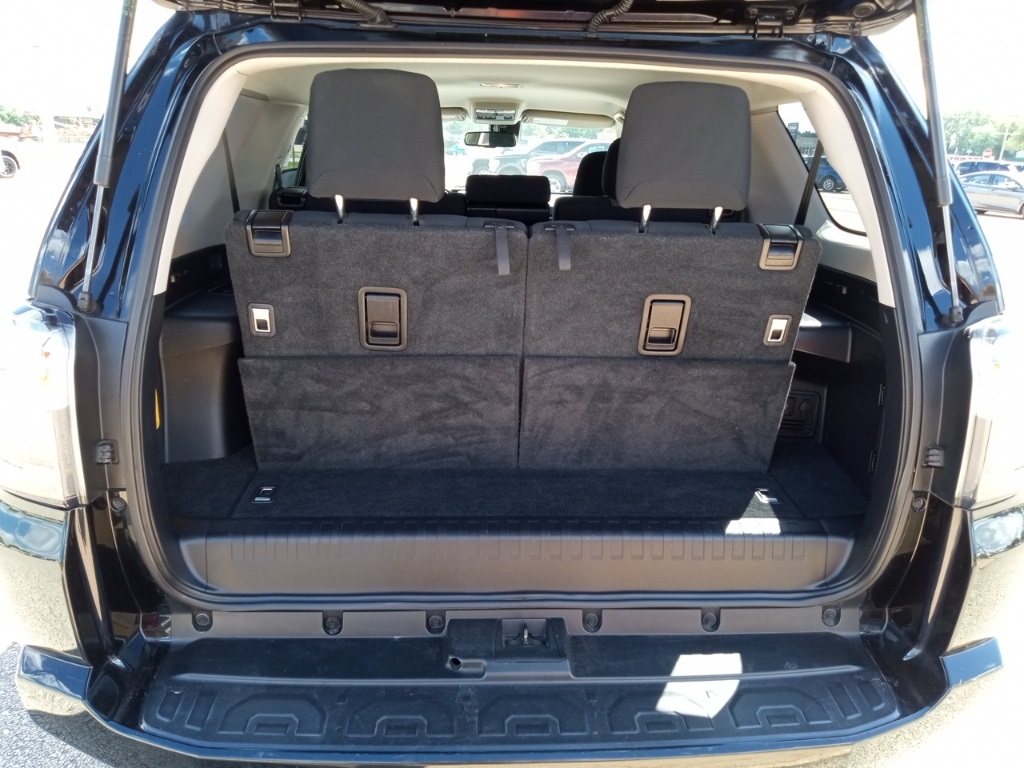 2023 Toyota 4Runner SR5 photo 16