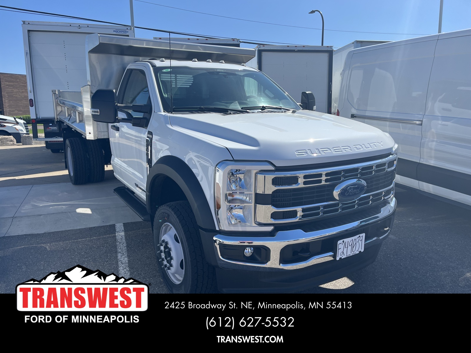 2024 Ford F-600 Super Duty Chassis Cab XL's photo