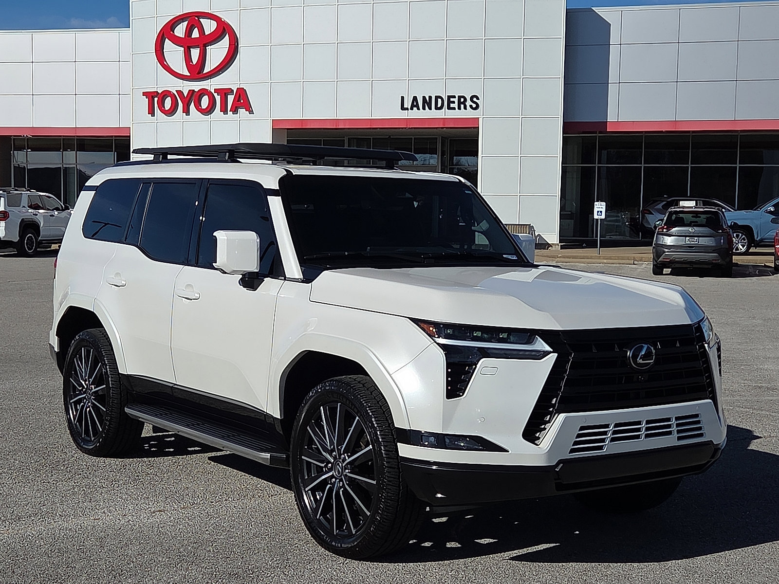 2024 Lexus GX Luxury's photo