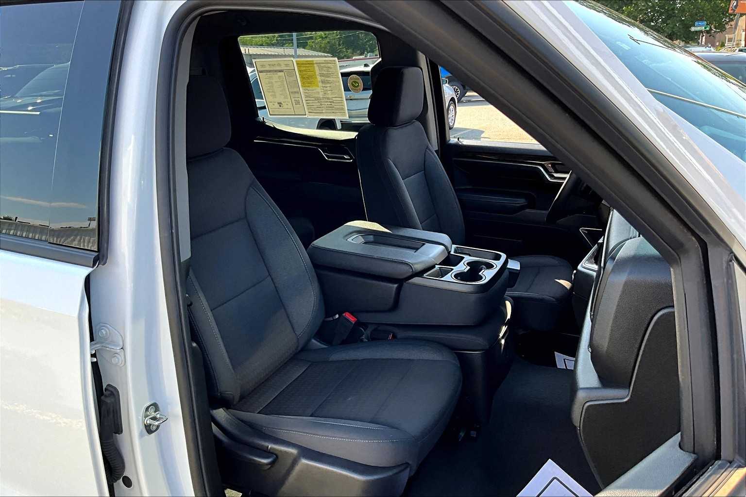 2024 Gmc Sierra 1500 Elevation photo 21