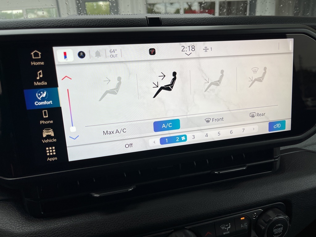 2025 Jeep Wrangler Sport S photo 4