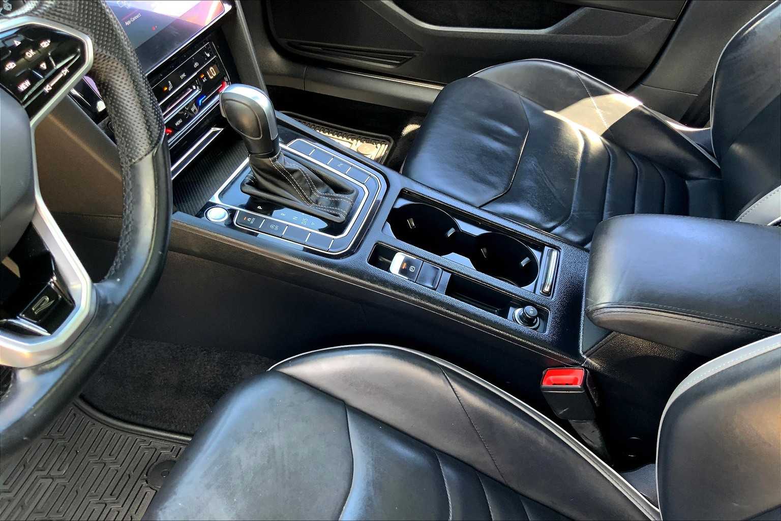 2021 Volkswagen Arteon SEL R-Line photo 14