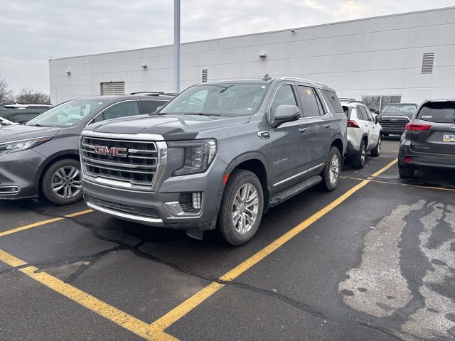 2022 GMC Yukon SLT's photo