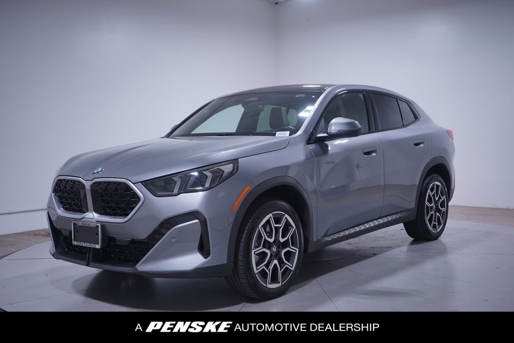 2025 BMW X2 Base's photo