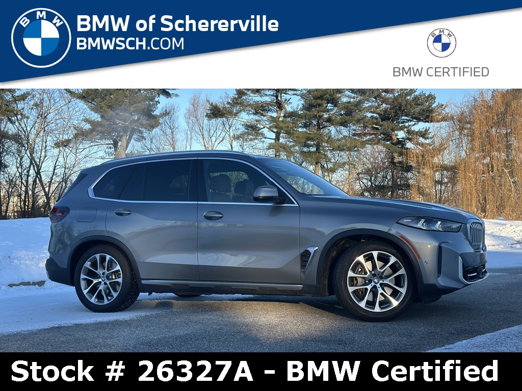 2024 BMW X5 50e's photo