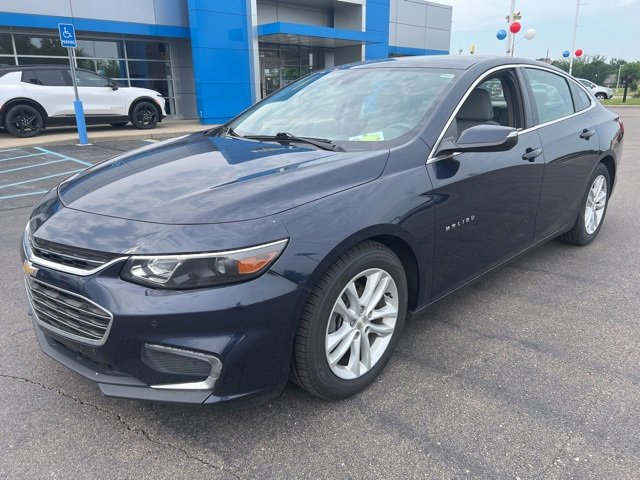 1G1ZD5ST9JF189951
