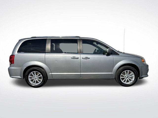 2019 Dodge Grand Caravan SXT photo 2