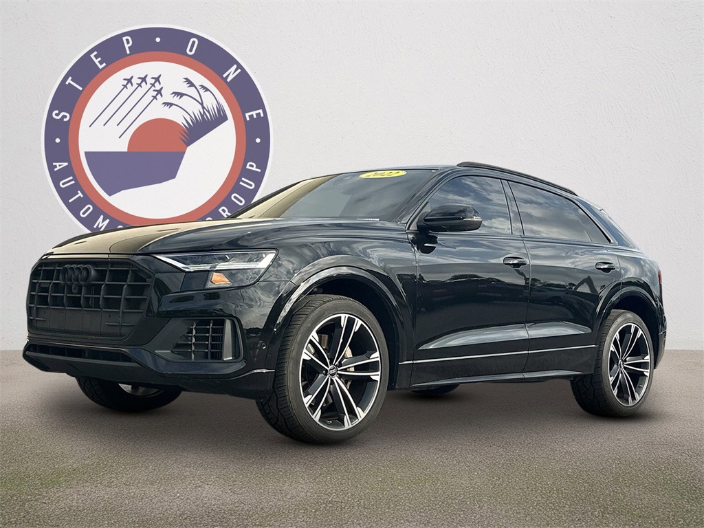 2022 Audi Q8 55 Premium photo 2