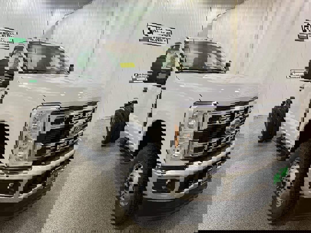 New 2025 OXFORD WHITE Ford XL image 1