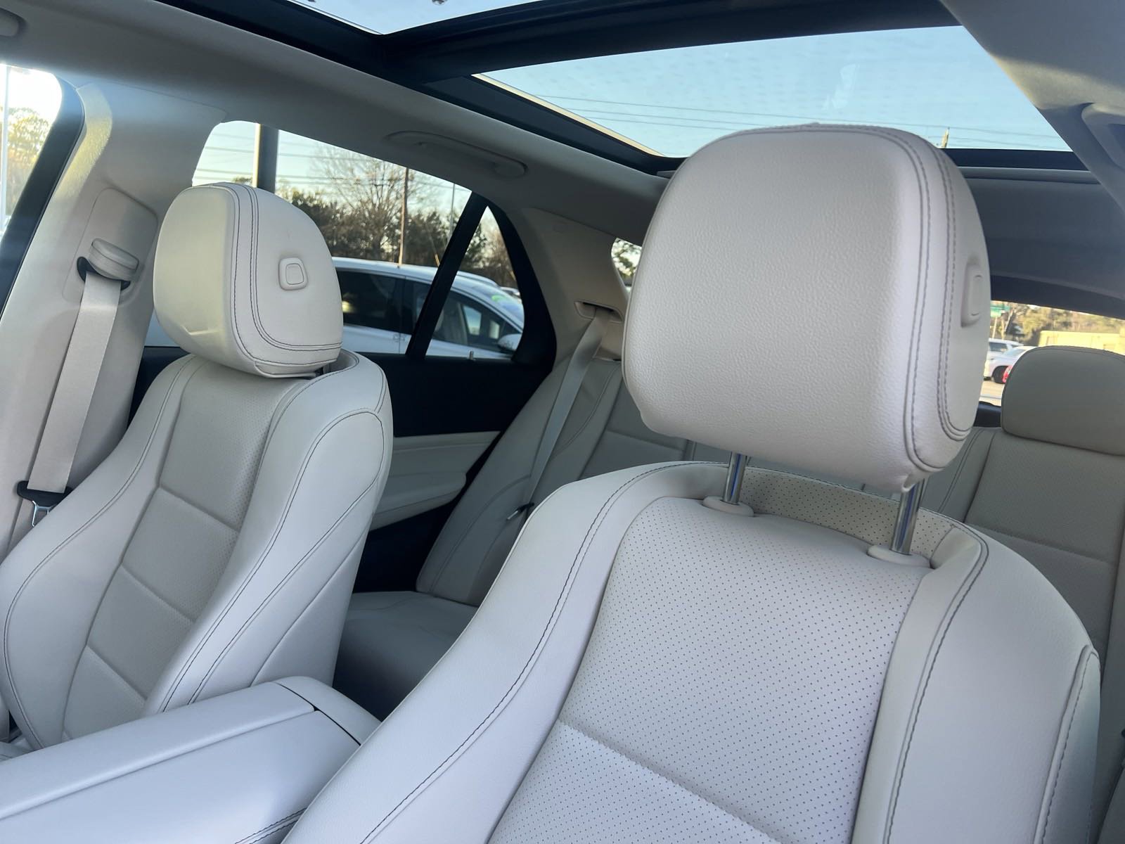 2025 Mercedes Benz GLE 350 photo 16