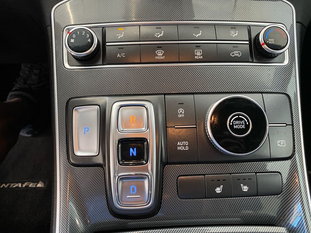 2022 Hyundai Santa Fe SEL photo 23