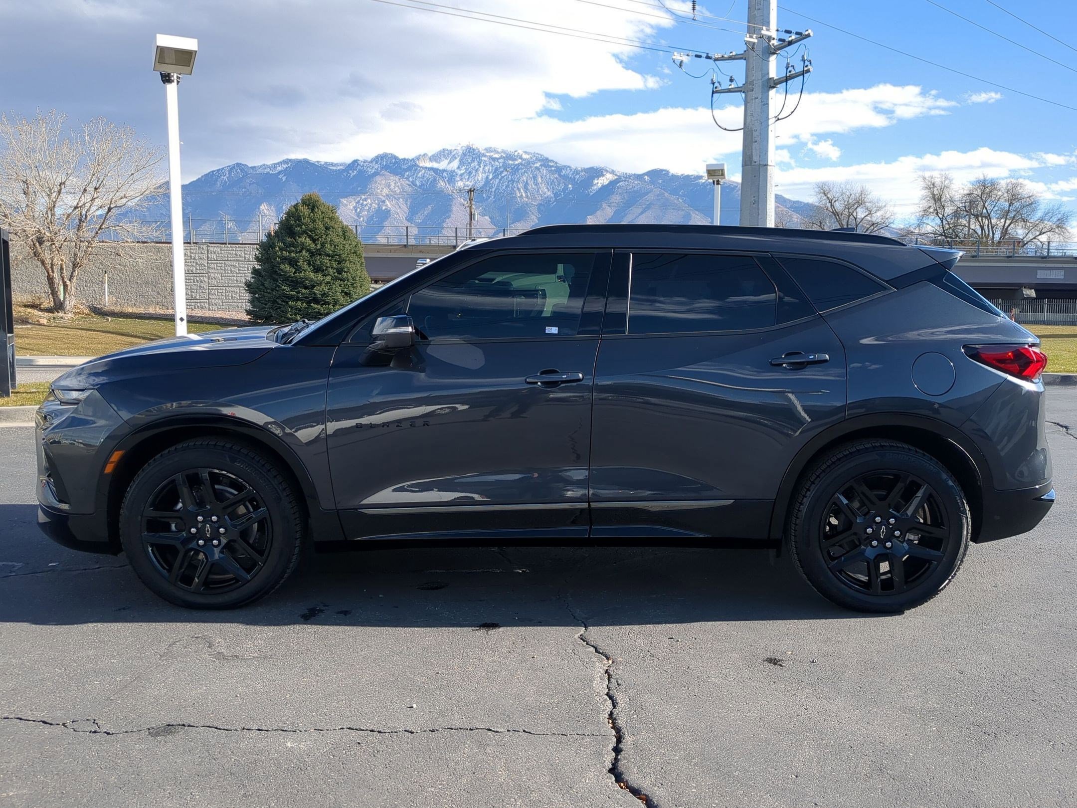 2021 Chevrolet Blazer RS photo 2