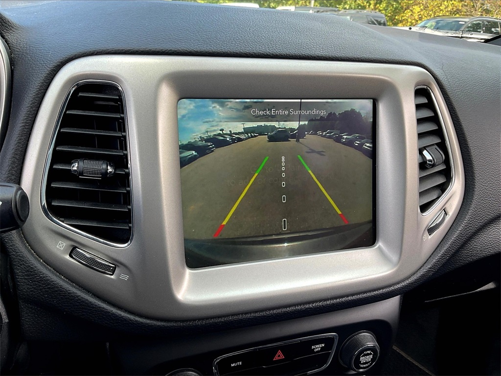 2021 Jeep Compass Special Edition photo 17