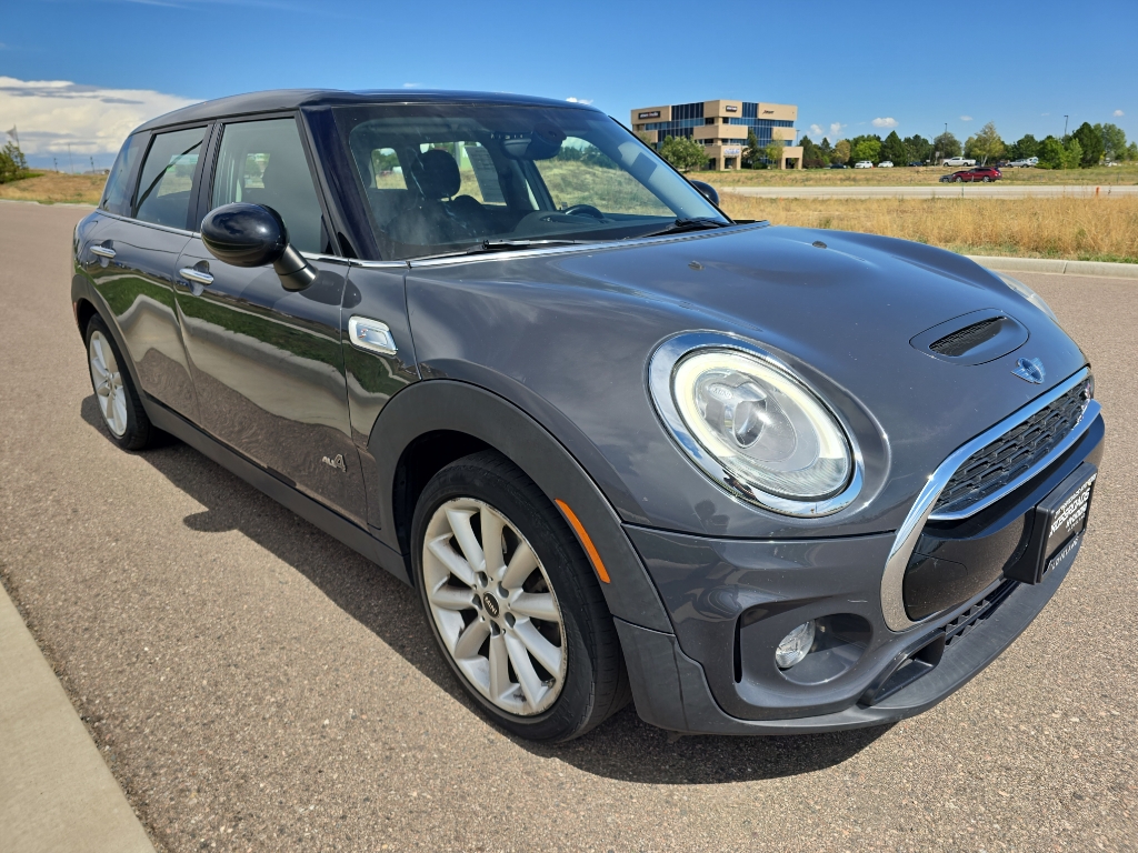 2017 Mini Clubman Base S ALL4 photo 7