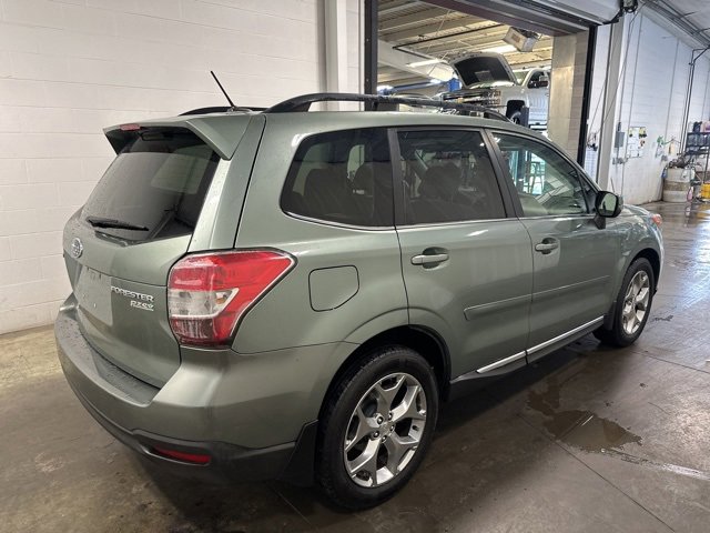 2015 Subaru Forester 2.5i Touring photo 4