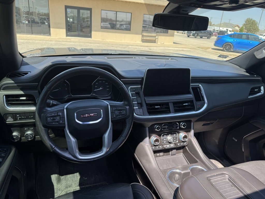 2021 Gmc Yukon SLT photo 2