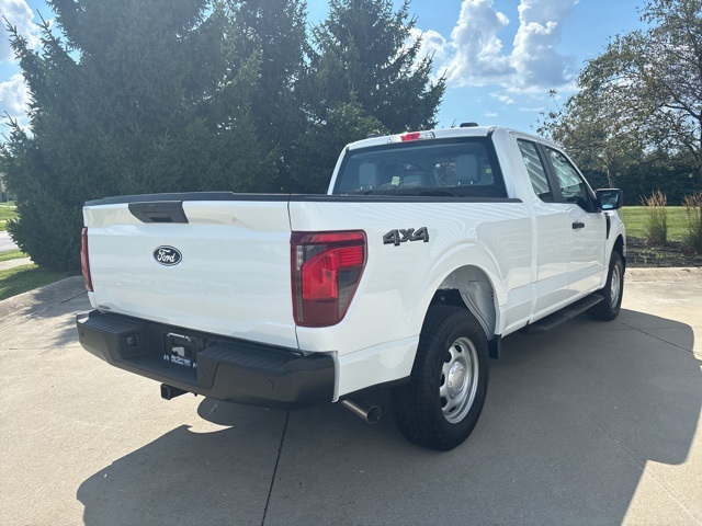 2025 Ford F-150 XL photo 4