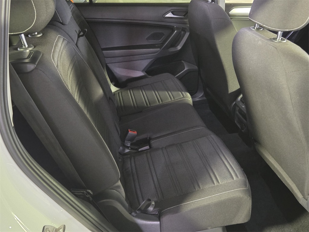 2023 Volkswagen Tiguan S photo 15