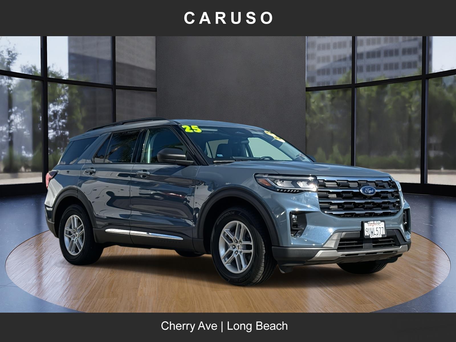 2025 Ford Explorer Active's photo