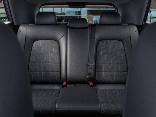 2025 Hyundai Venue SE photo 5