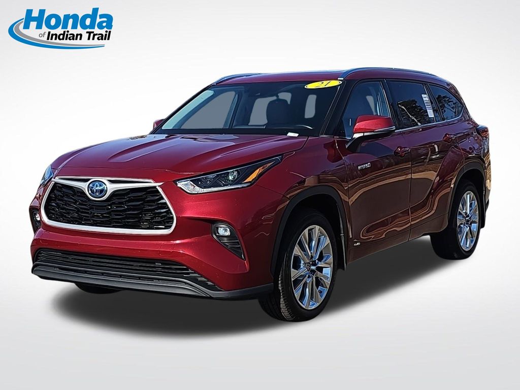 2021 Toyota Highlander XLE's photo