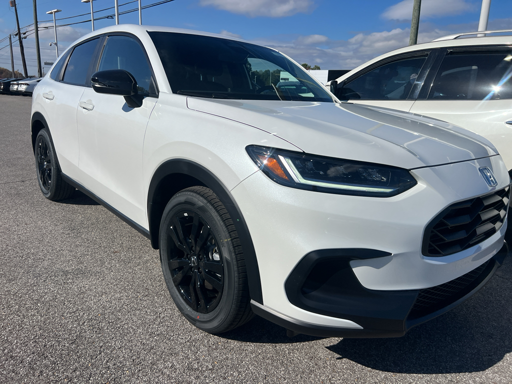 2026 Honda HR-V Sport photo 3