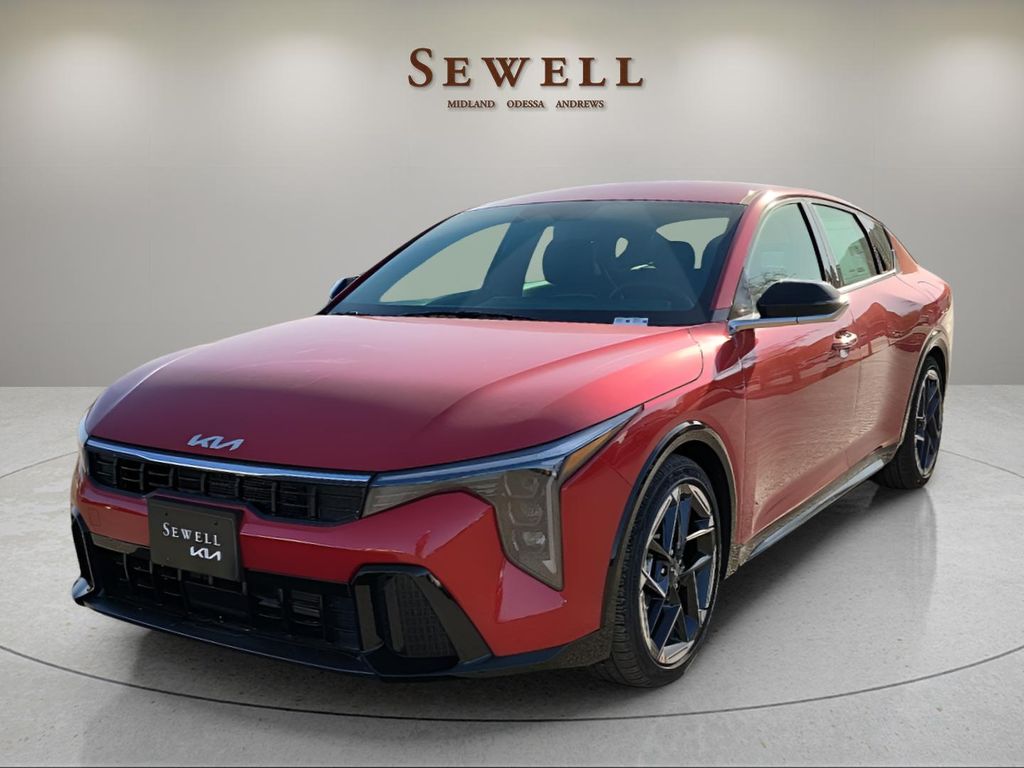 2025 Kia K4 GT-Line's photo